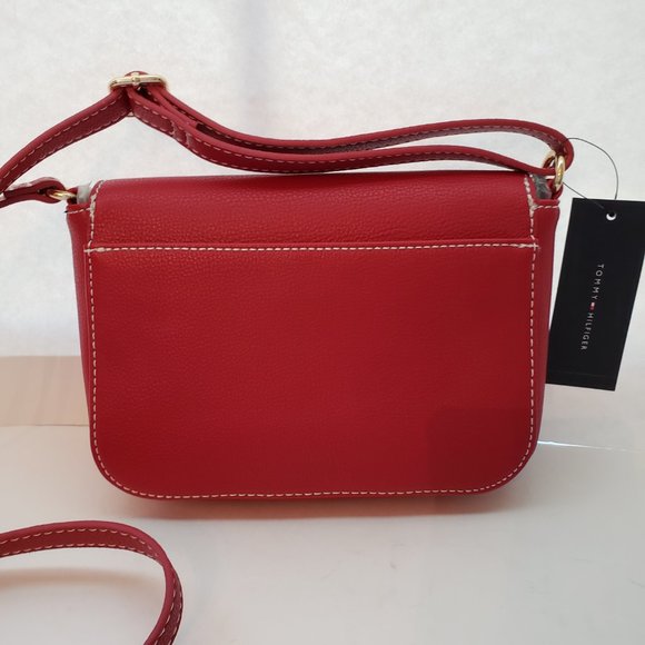 NWT Tommy Hilfiger Red Shoulder Bag. - Picture 8 of 16